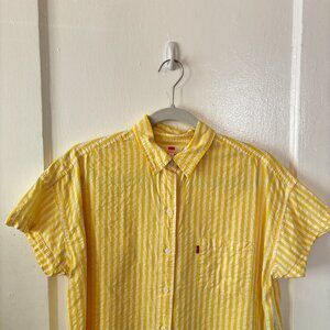Levi's | Yellow and white stripe seersucker short sleeve button up